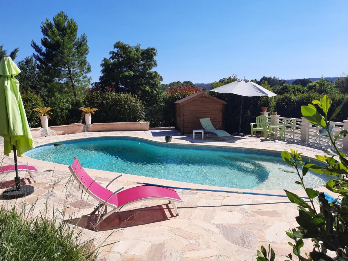 Villa Lei Rigaue Salernes Exterior photo